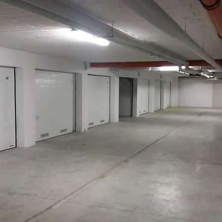 Apartament Dla Ciebie Z Tarasem I Garazem Kolobrzeg Ngoại thất bức ảnh