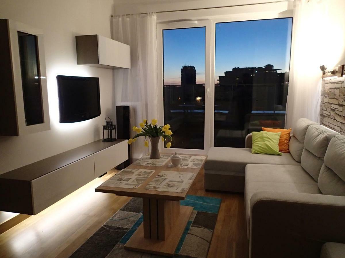 Apartament Dla Ciebie Z Tarasem I Garazem Kolobrzeg Ngoại thất bức ảnh