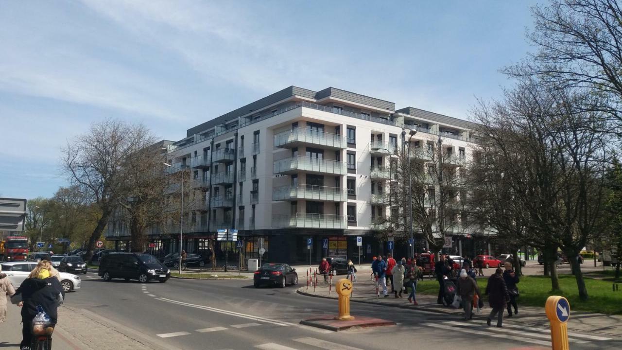Apartament Dla Ciebie Z Tarasem I Garazem Kolobrzeg Ngoại thất bức ảnh