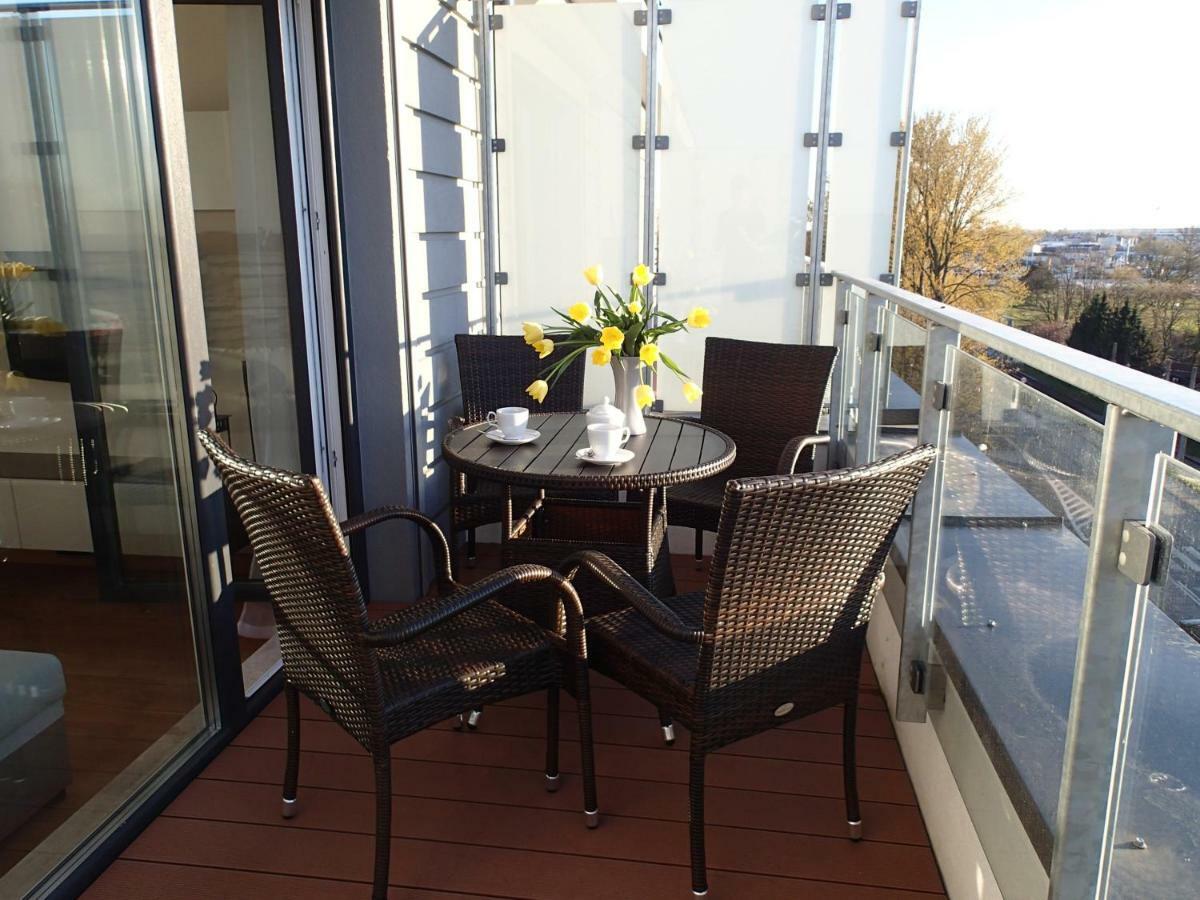Apartament Dla Ciebie Z Tarasem I Garazem Kolobrzeg Ngoại thất bức ảnh
