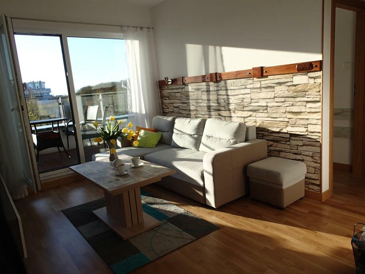 Apartament Dla Ciebie Z Tarasem I Garazem Kolobrzeg Ngoại thất bức ảnh